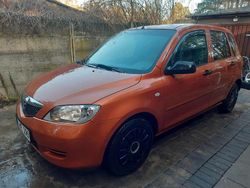 Orange Gebraucht 2005 Mazda 2 Kleinwagen | 2.400 €