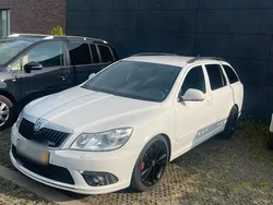Weiß Gebraucht 2013 Skoda Octavia vRS Kombi | 9.000 € (Fairer Preis)