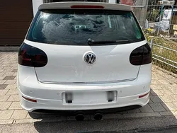 Weiß Gebraucht 2008 VW Golf V Limousine | 5.300 €