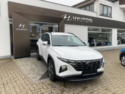 Polar white uni Gebraucht 2021 Hyundai Tucson SUV | 27.490 € (Guter Preis)