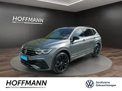 Grau Gebraucht 2023 VW Tiguan Allspace R-line SUV | 49.990 €