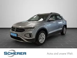Pyrit silber metallic (metallic) Gebraucht 2023 VW T-Roc Life SUV | 24.400 € (Guter Preis)