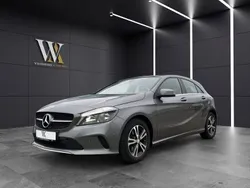 Grau Gebraucht 2016 Mercedes 180 Style Limousine | 16.200 € (Fairer Preis)