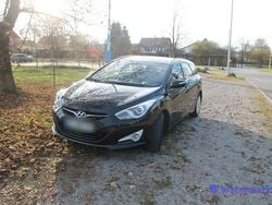 Schwarz Gebraucht 2015 Hyundai i40 Style Kombi | 8.900 € (Superpreis)