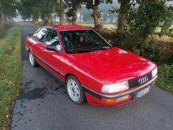 Rot Gebraucht 1987 Audi 90 Limousine | 4.500 €