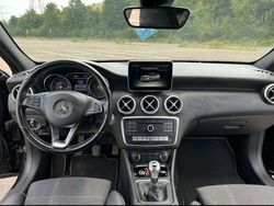 Schwarz Gebraucht 2015 Mercedes A180 Kleinwagen | 10.900 € (Guter Preis)