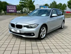 Silber Gebraucht 2017 BMW 318 Advantage Kombi | 8.900 € (Guter Preis)