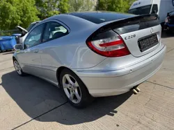 Silber Gebraucht 2007 Mercedes CL220 Coupé | 2.999 €