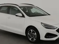 Weiß Gebraucht 2019 Hyundai i30 Kombi | 13.500 € (Guter Preis)