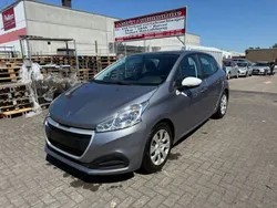Grau Gebraucht 2019 Peugeot 208 Kleinwagen | 5.999 €