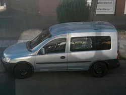 Andere außenfarben Gebraucht 2008 Opel Combo Van / Kleinbus | 2.777 €