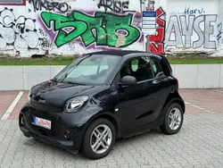 Schwarz Gebraucht 2021 Smart ForTwo Electric Drive Coupé | 7.850 € (Etwas zu teuer)