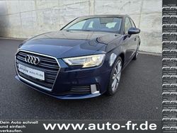 Blau Gebraucht 2020 Audi A3 Comfort Limousine | 17.490 € (Guter Preis)