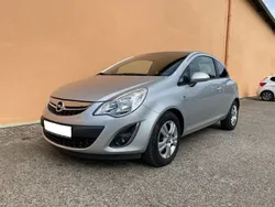 Silber Gebraucht 2011 Opel Corsa Satellite | 6.990 € (Teuer)