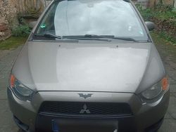 Grau Gebraucht 2010 Mitsubishi Colt Kleinwagen | 2.499 € (Fairer Preis)