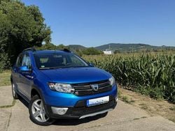 Blau Gebraucht 2015 Dacia Sandero Ambiance Kleinwagen | 6.490 € (Guter Preis)