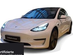 Weiß Gebraucht 2021 Tesla Model 3 Long Range RWD Limousine | 29.500 € (Etwas zu teuer)