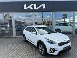 Weiß Gebraucht 2021 Kia Niro SUV | 18.990 € (Fairer Preis)
