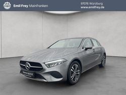 Grau Gebraucht 2025 Mercedes A180 Advanced Limousine | 28.900 € (Fairer Preis)