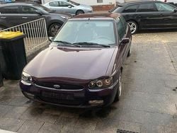 Violet Gebraucht 1998 Ford Escort Coupé | 500 €