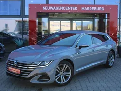 Grau Gebraucht 2023 VW Arteon IQ Drive Limousine | 40.990 € (Etwas zu teuer)