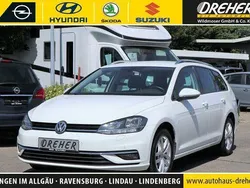 Pure white Gebraucht 2017 VW Golf VII Comfortline Kombi | 15.490 € (Fairer Preis)