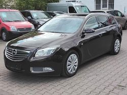 Braun Gebraucht 2012 Opel Insignia Kombi | 5.950 € (Fairer Preis)