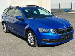 Blau Gebraucht 2020 Skoda Octavia Tour Kombi | 17.770 € (Superpreis)