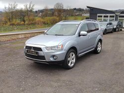 Silber Gebraucht 2010 Mitsubishi Outlander Instyle SUV | 3.999 € (Superpreis)