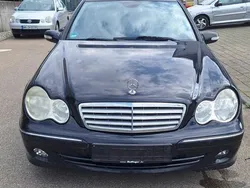 Schwarz Gebraucht 2006 Mercedes C220 Sport Edition Kombi | 1.400 € (Superpreis)