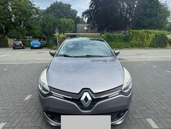Grau Gebraucht 2016 Renault Clio IV Experience Kleinwagen | 9.500 € (Fairer Preis)