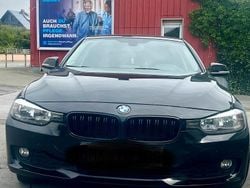 Schwarz Gebraucht 2012 BMW 318 Limousine | 6.000 € (Guter Preis)