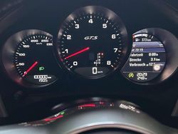 Rot Gebraucht 2016 Porsche Macan GTS SUV | 45.500 € (Teuer)