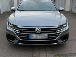 Grau Gebraucht 2017 VW Arteon R-line Limousine | 20.600 € (Etwas zu teuer)