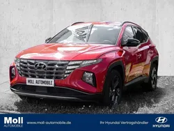Engine red / sol Gebraucht 2023 Hyundai Tucson Blackline SUV | 29.980 € (Superpreis)