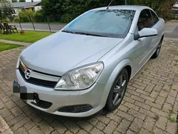 Silber Gebraucht 2007 Opel Astra Cabriolet Cabrio | 4.799 € (Teuer)