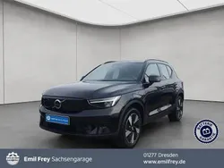 Onyx black metallic Gebraucht 2024 Volvo XC40 Plus SUV | 36.990 € (Guter Preis)