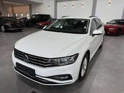 Weiß Gebraucht 2022 VW Passat Business Kombi | 24.999 € (Guter Preis)