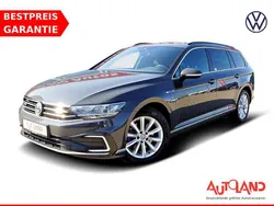 Grau Gebraucht 2020 VW Passat GTE Kombi | 20.950 € (Fairer Preis)