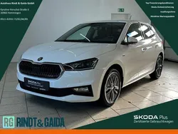 Weiß Gebraucht 2024 Skoda Fabia Drive Limousine | 18.990 € (Fairer Preis)
