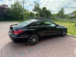 Schwarz Gebraucht 2015 Mercedes E200 Coupé | 17.300 € (Fairer Preis)