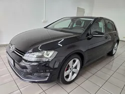 Schwarz Gebraucht 2014 VW Golf VII Highline Limousine | 14.990 € (Etwas zu teuer)