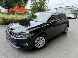Deep black Gebraucht 2018 VW Polo Comfortline Kleinwagen | 8.990 € (Fairer Preis)