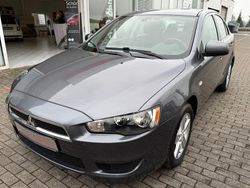Grau Gebraucht 2010 Mitsubishi Lancer Invite Limousine | 5.200 € (Teuer)