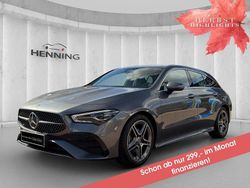 Grau Gebraucht 2024 Mercedes CLA180 Shooting Brake AMG Kombi | 31.880 €