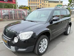 Schwarz Gebraucht 2011 Skoda Yeti SUV | 13.980 €