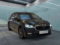 Schwarz Gebraucht 2024 Skoda Fabia Style Kleinwagen | 21.534 € (Guter Preis)
