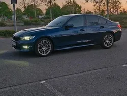 Blau Gebraucht 2019 BMW 330 Shadowline Limousine | 27.000 € (Guter Preis)