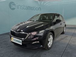 Schwarz Gebraucht 2022 Skoda Scala Ambition Kleinwagen | 18.705 € (Fairer Preis)