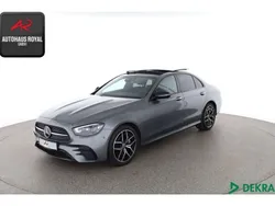 Grau (metallic) Gebraucht 2023 Mercedes E400 AMG Limousine | 54.880 € (Fairer Preis)